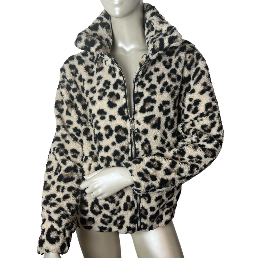 Sabrina Lauren New York Animal Print Long Sleeve Jacket